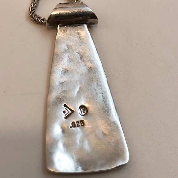 Retired Silpada Sterling Silver Hammered Pendant - Picture 5 of 8